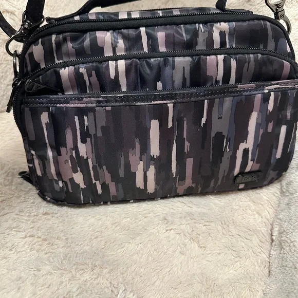 Lug Black and Gray Crossbody Bag - Picture 8 of 8